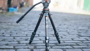 Three-leg tripod.